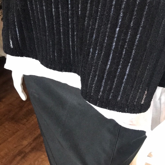 Anthropologie brand Meadow Rue's Faria Top - Picture 5 of 8